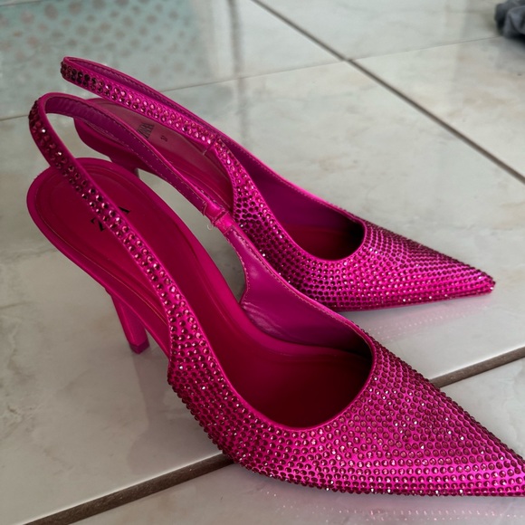 Zara embellished hot pink heels - Picture 5 of 6